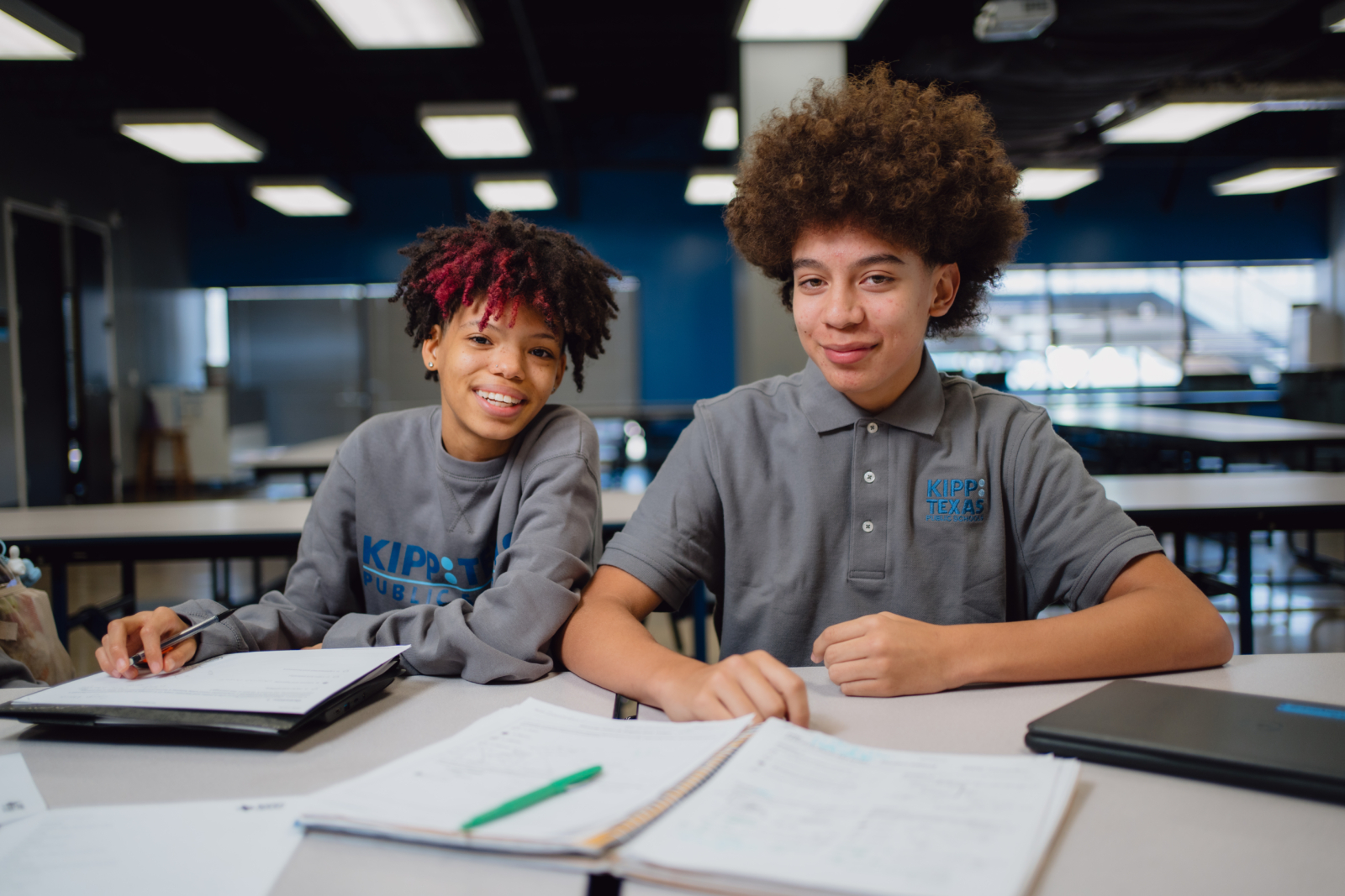 Two KIPP Texas High School Students