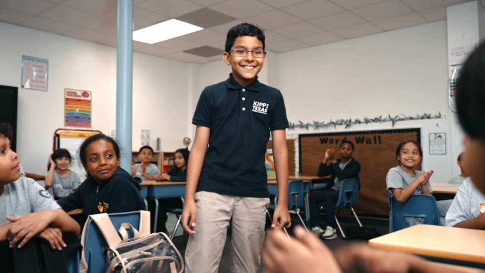 Where Learning Sparks Joy Spanish Thumbnail