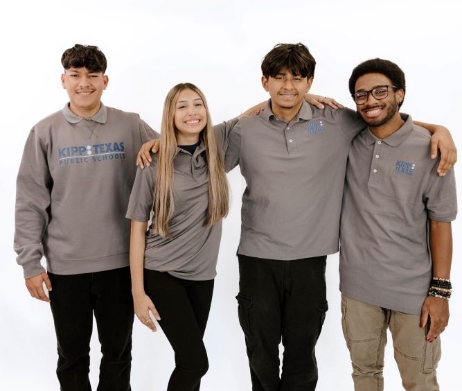 Four KIPP Texas High School Students