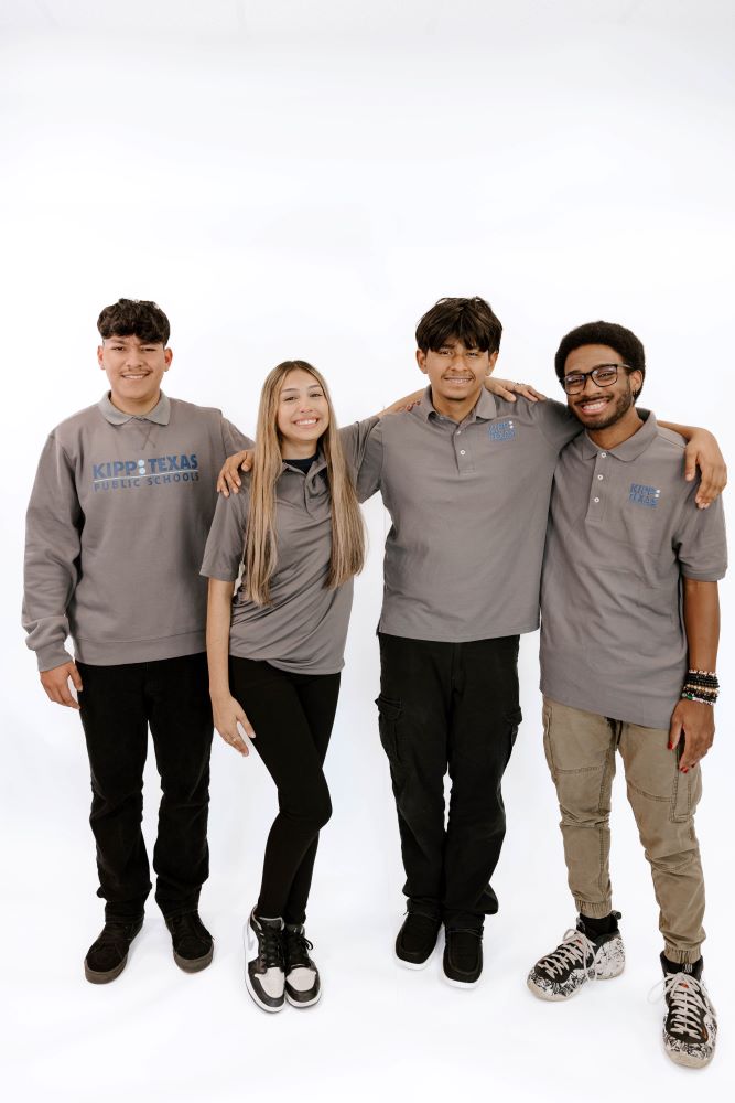 Four KIPP Texas High School Students