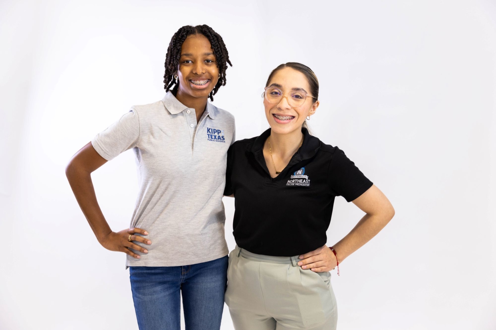 Two KIPP Texas High School Students